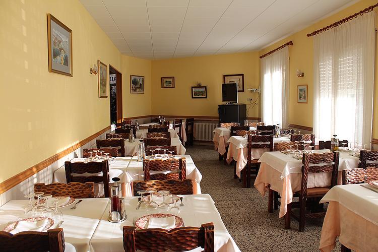 Hostal Gran Sol Llança Eksteriør billede